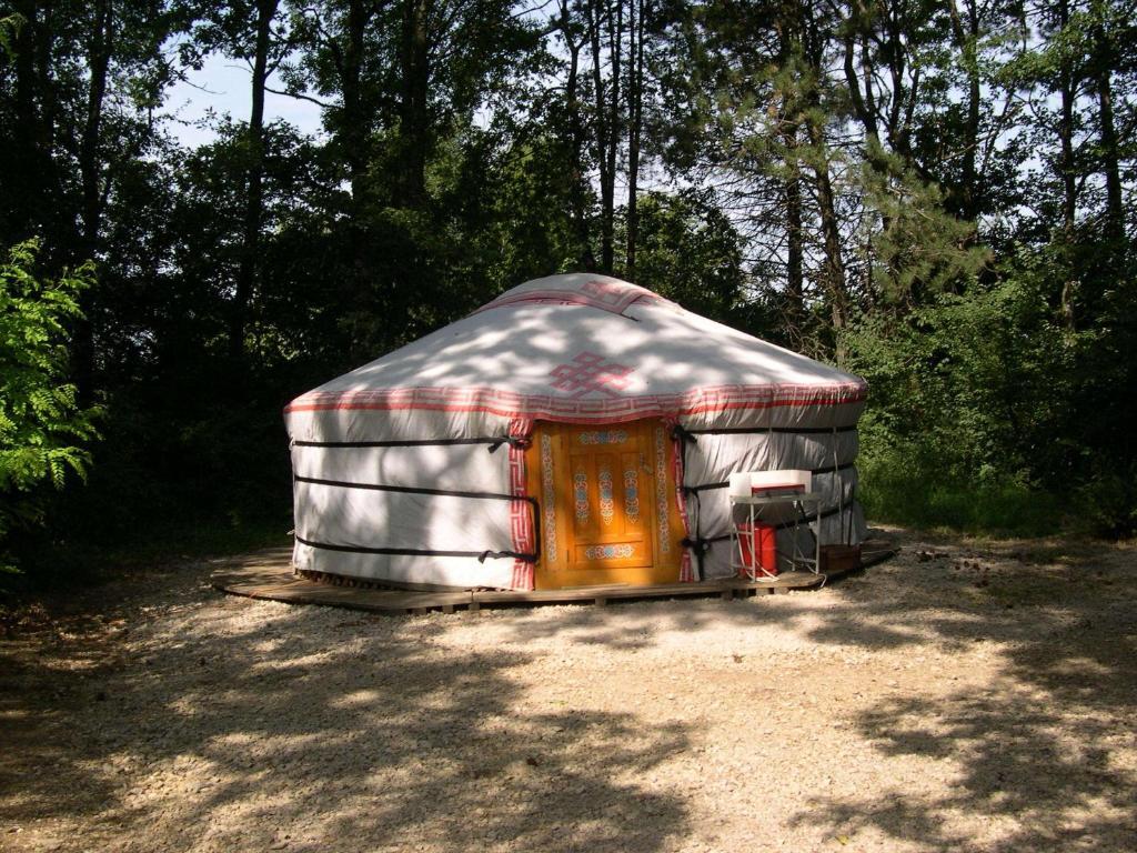 Camping De La Croix D'Arles Bourg  Pokój zdjęcie